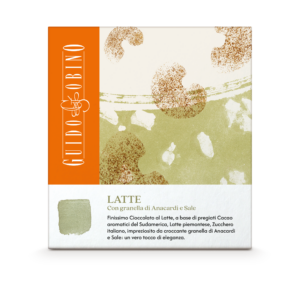 MILK CHOCOLATE BAR WITH CASHEW NUTS AND SALT 70g